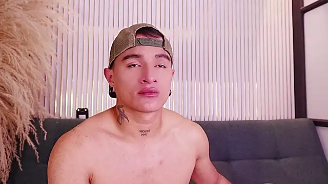Chat XXX ao vivo de LiamDeep