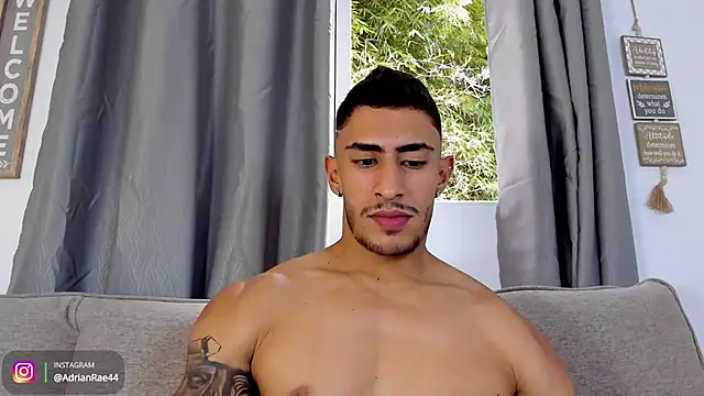 Mr_adrian 라이브 XXX 채팅