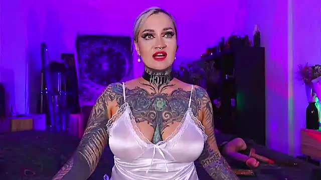 MistressDarkSindel Obrolan Langsung XXX