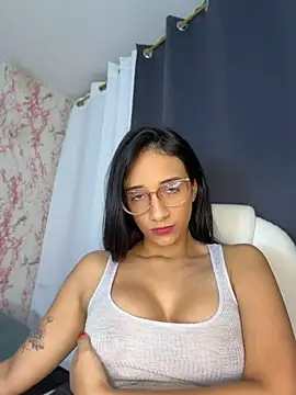 Chat XXX en directo de UrNewFantasy