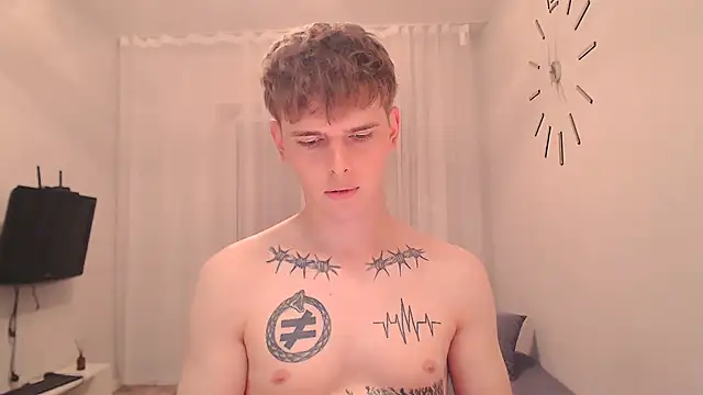Fredd_Xanders élő XXX-chatje