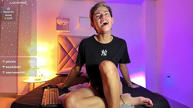 Baby_noahtt live XXX chat