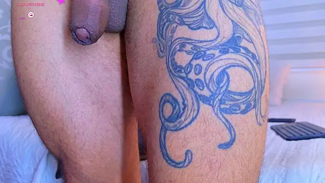 leocross11 Live XXX-chat