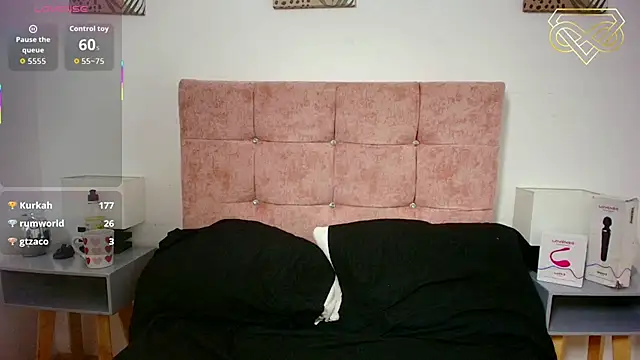 VictoriaLux_'s Live XXX Chat