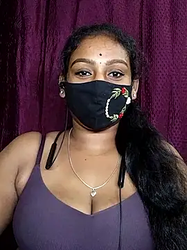 Chat XXX en directo de Tamil_Soniya