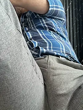 Hairy_Dad86 即時 XXX 聊天