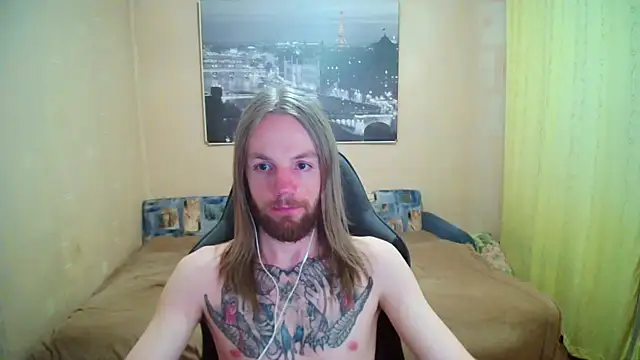 AdamDickens XXX чат на живо