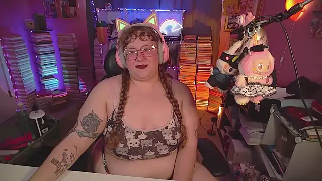 FatVeronica's Live XXX Chat