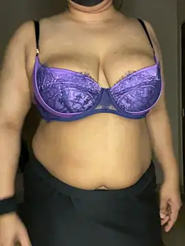 Chat +18 de LioraWance ao vivo