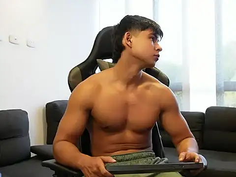 Bray_Kevinn Live XXX chat
