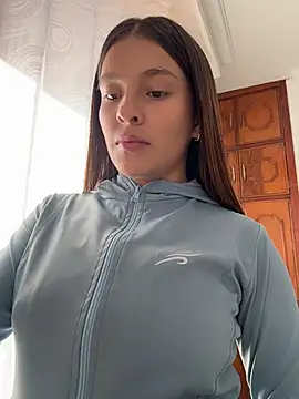 Talia_Bonet 现场XXX聊天