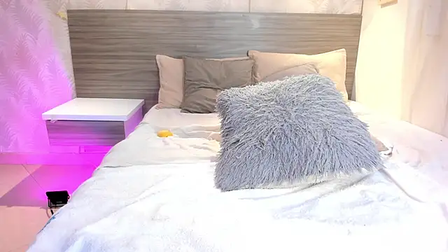 Chat XXX en directo de KarolyneLune