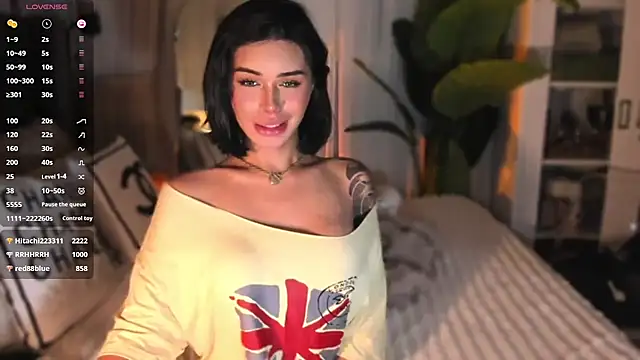 צ'אט XXX בשידור חי של ParisianDoll