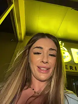 Chat XXX en directo de IsabellaEtthan