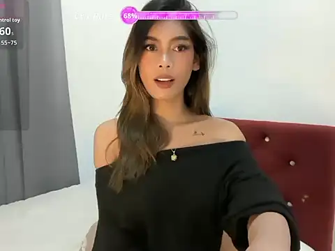 Monifatsxxx 现场XXX聊天