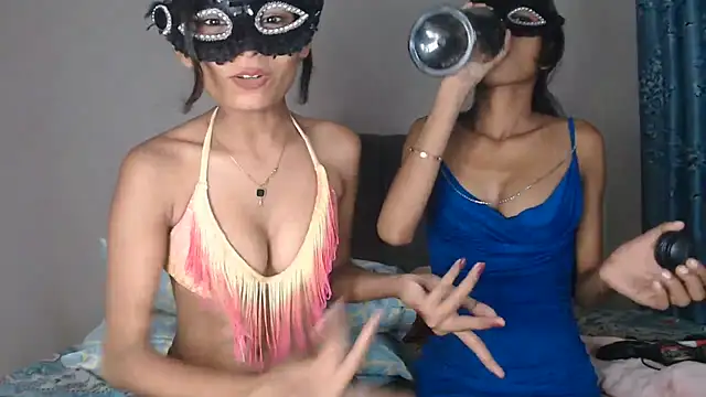 Virgin_Aisha Webcam-Show