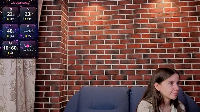 MyrtaMcclaney Chat XXX in diretta