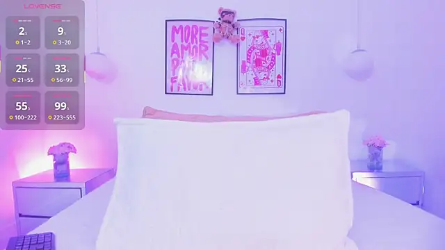 caaty7 Adlı Modelin Canlı XXX Sohbeti