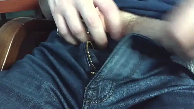 verylittletinycock Live XXX-chat