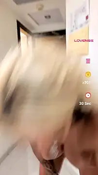 Онлайн чат XXX Glory_Max