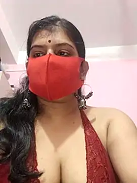 Hotpritid Adlı Modelin Canlı XXX Sohbeti