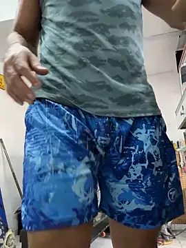 Paul22cm- Adlı Modelin Canlı XXX Sohbeti