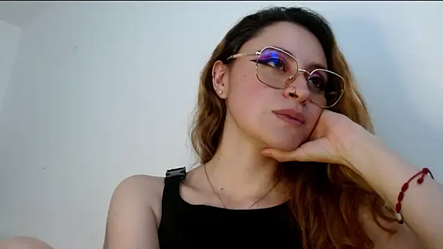 Juls_winter_ XXX чат на живо