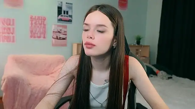 ginnyclub's Live XXX Chat