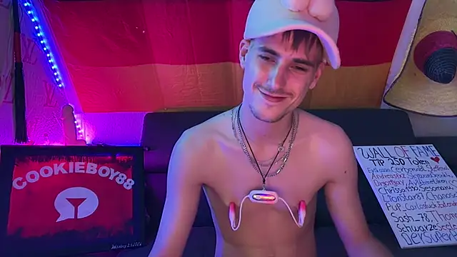 Cookieboy88 Live XXX-Chat