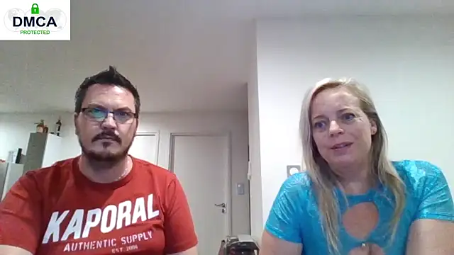 Chat XXX en directo de Miss-Chupagirly