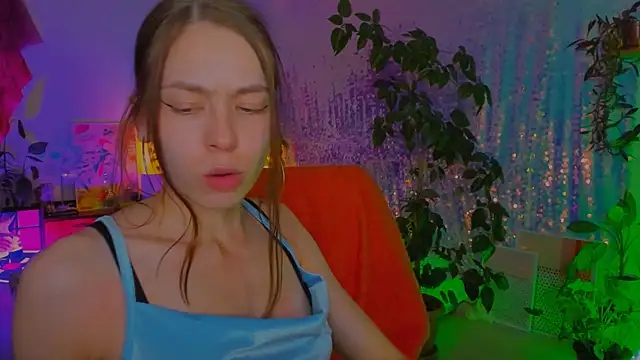 Chat +18 de poli__ ao vivo