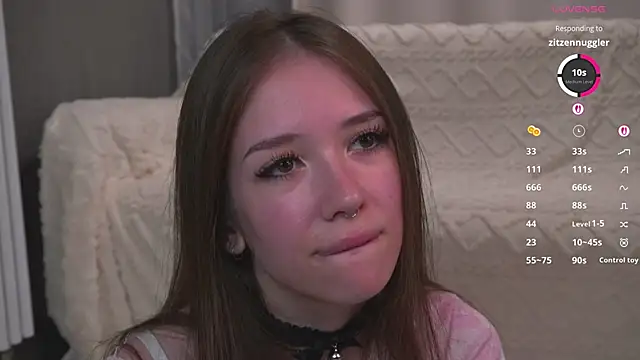 tinyanie Live XXX-Chat