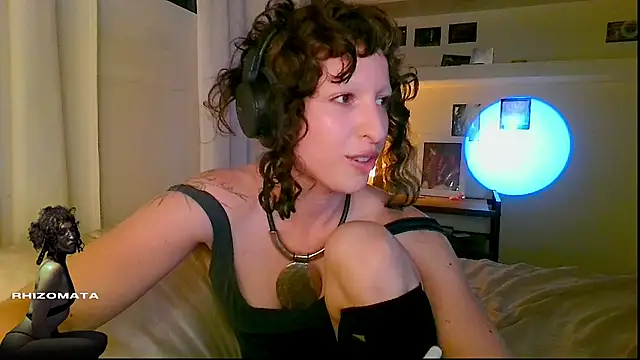 rhizomata Live XXX-chat