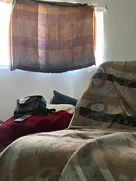 XXX chat uživo modela GusanoDelicioso