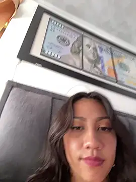 NinaChan_'s Live XXX Chat