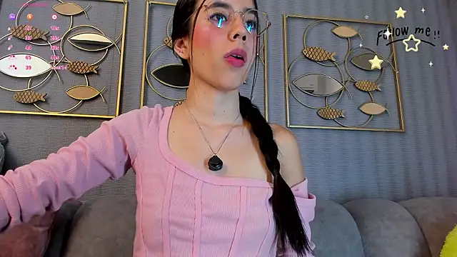 laraa_jeean Adlı Modelin Canlı XXX Sohbeti