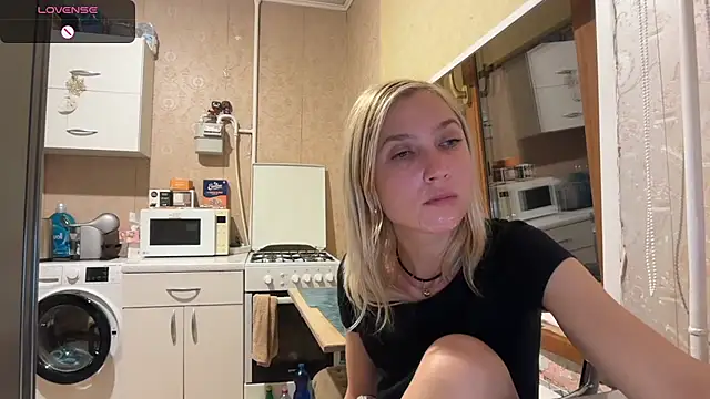 Chat +18 de AngelJeni ao vivo
