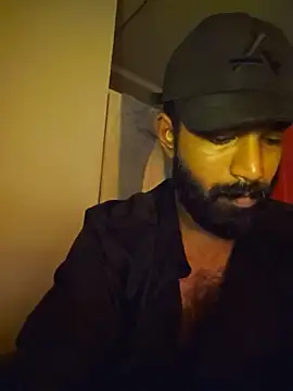 Mallukiran Adlı Modelin Canlı XXX Sohbeti