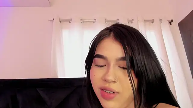 Živý XXX chat Lily_Woodz