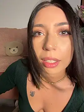 KimArts Chat XXX live