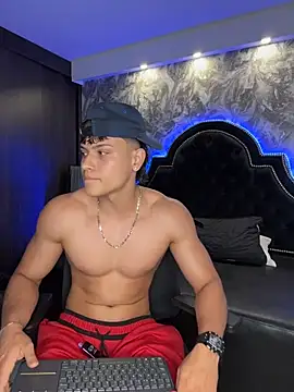 Chat XXX en directo de DilanMiller_