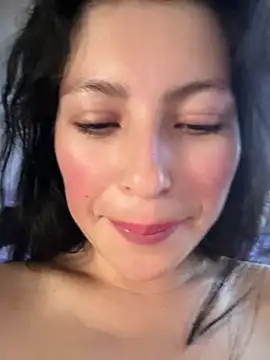 GiuliaBianchi লাইভ XXX চ্যাট