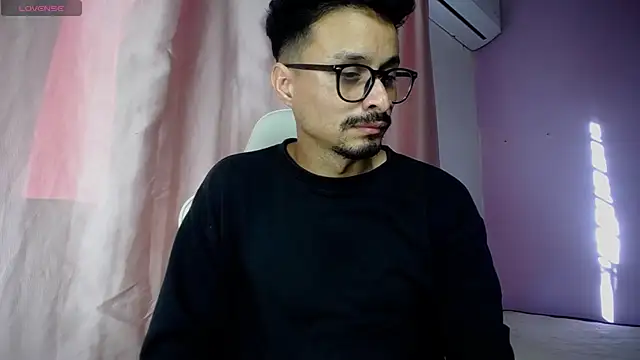 Amir_guy_ 网络视讯表演