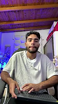 AlejandroGreco Live XXX-chat