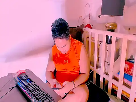 Hardking_69 লাইভ XXX চ্যাট