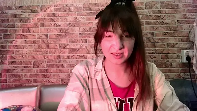 Birdie_Kiss' Live XXX Chat
