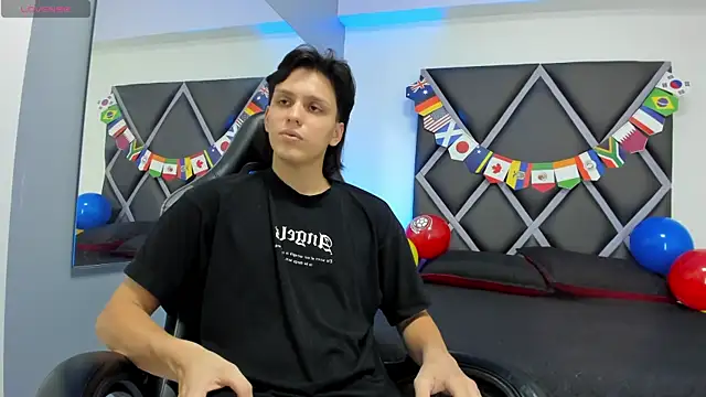 Dante-23 – Live XXX-chat