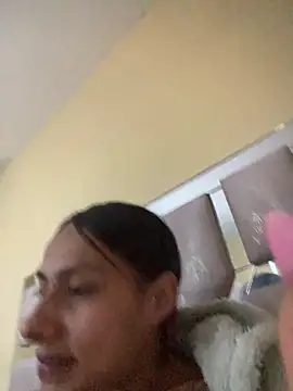 im_Emily_LS Adlı Modelin Canlı XXX Sohbeti