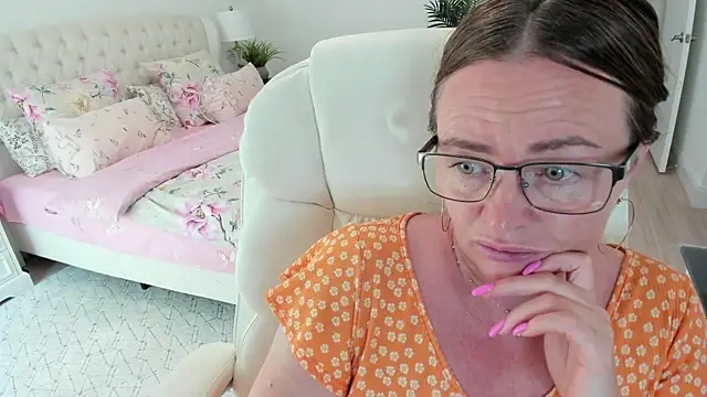 Онлайн чат XXX Vika73