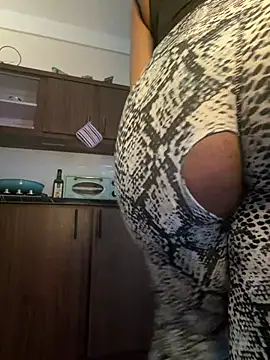 bhadglitz's Live XXX Chat